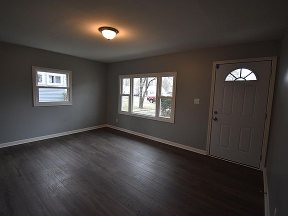 4th image of 227 Alpha Ave