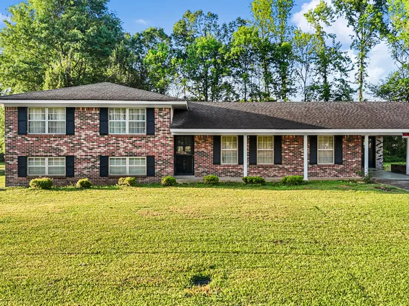 2907 Mississippi Dr #178, Tupelo, MS 38804
