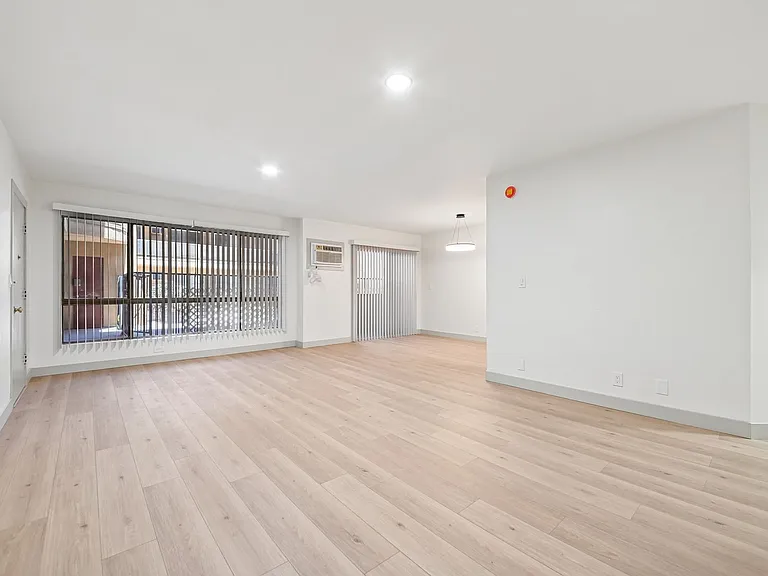 El Dorado - 1342 N. Fuller Avenue — Photo 3
