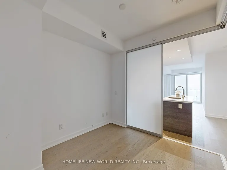 488 University Ave #4501 — Photo 26