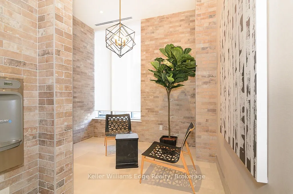 2 bed, $2,500 — Photo 3