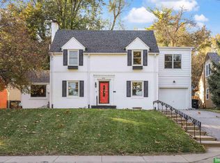 450 N 61st St, Omaha, NE 68132