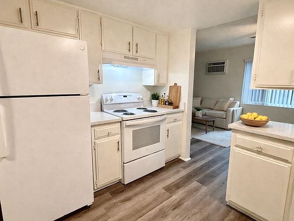 4th image of 16501 Alliance Ave #F2