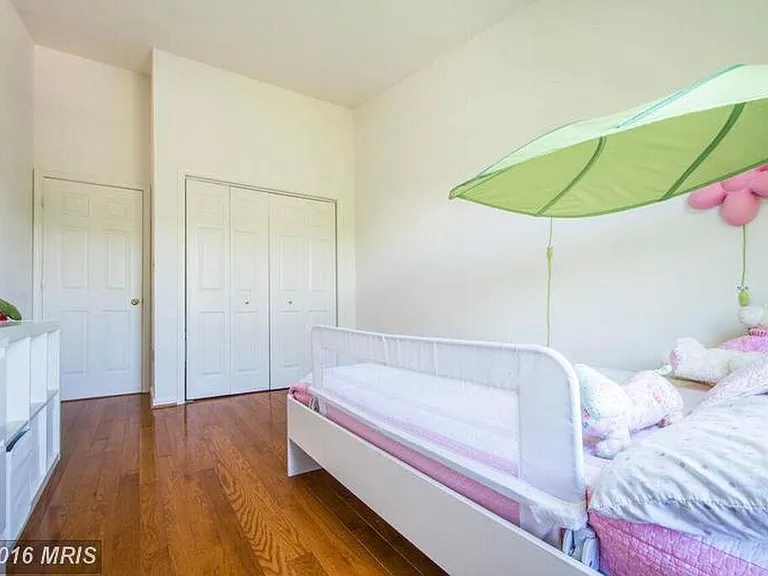 8922 Mallard Ct — Photo 18