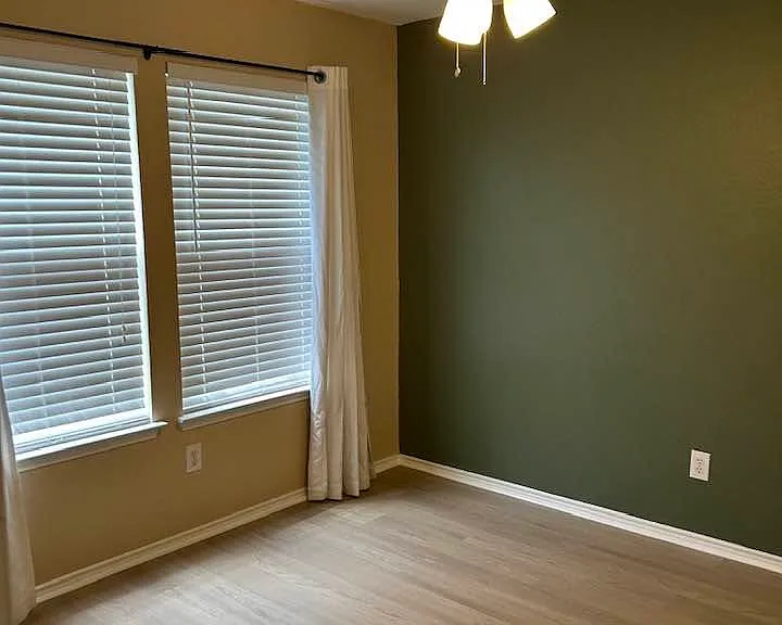 2620 Terrace Dr — Photo 8
