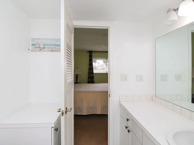 175 Turtle Lake Ct #111 — Photo 29