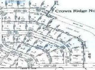 802 Rose Dr, Ellendale, MN 56026