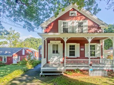 13 Everett St, Easthampton, MA, 01027