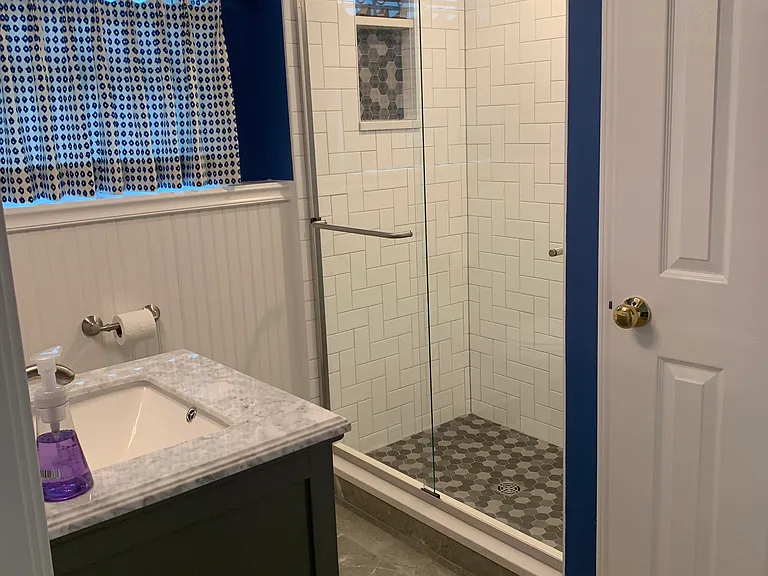 1232 Laurel Ln — Photo 8