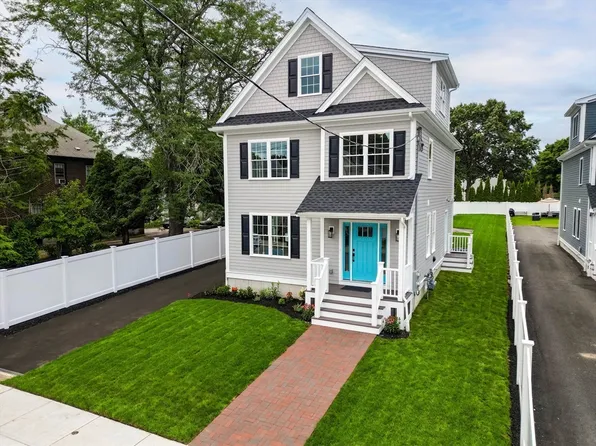 109-109R Readville St, Hyde Park, MA 02136