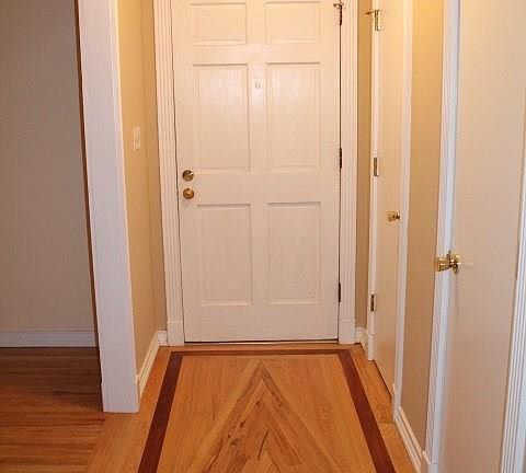 2nd image of 11325 Dellcrest Dr SE