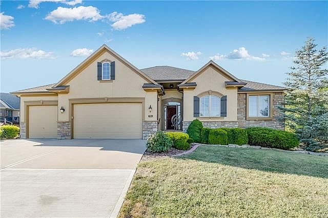 1st image of 7604 Pheasant Ct