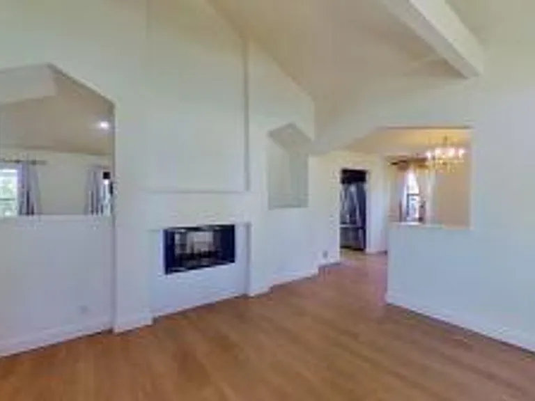 3012 Wauneta St — Photo 3