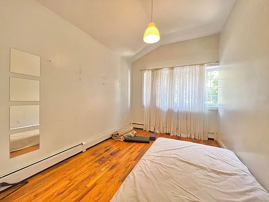 Rented by Doorway NYC, LLC | media 30