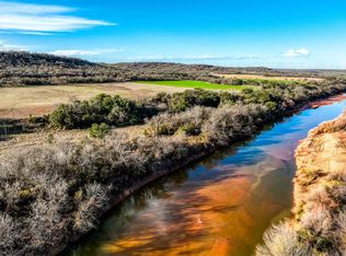 515 Reeves Rd, Graham, TX 76450