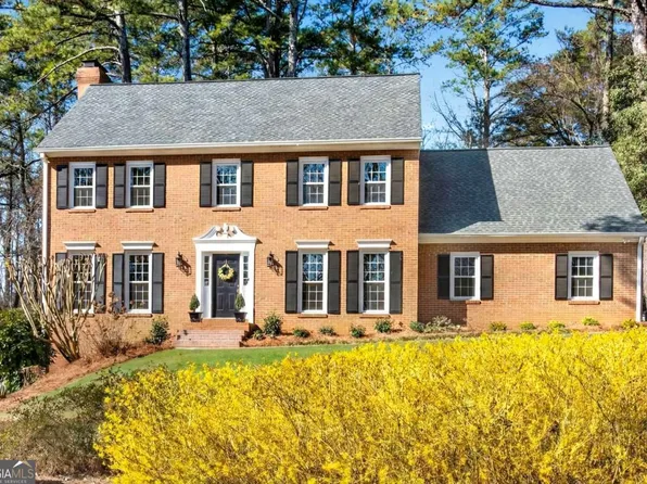 4822 Hampton Lake Dr, Marietta, GA 30068