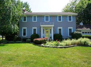 150 Independence Dr, Lockport, NY
