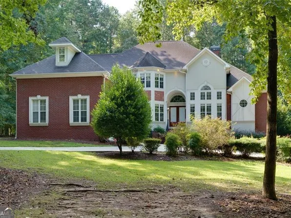 175 Oak Mnr, Fayetteville, GA 30214