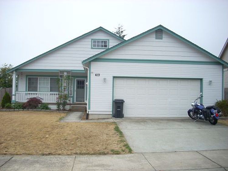 1st image of 419 SW 1st Ave