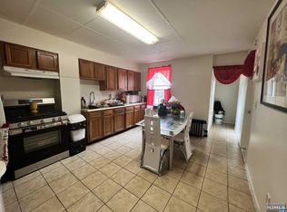 153 Burgess Pl, Passaic, NJ