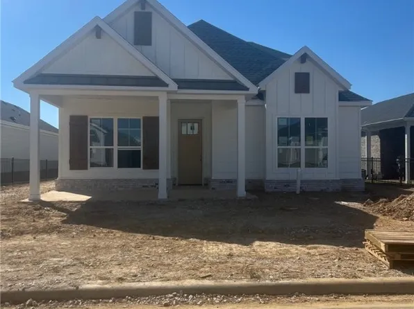 6905 Autumn Ave, Springdale, AR 72762