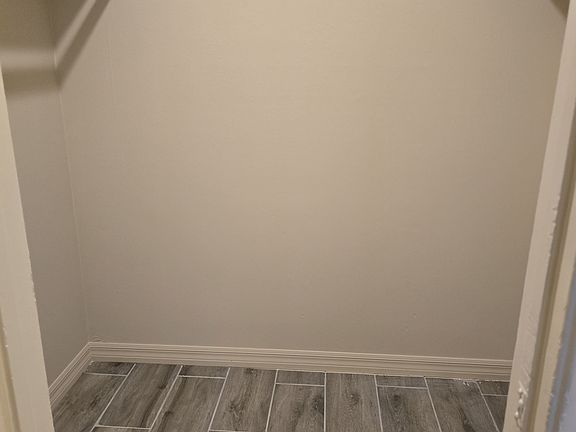 3rd image of 1114 N Bewley St APT 9
