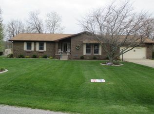 11120 S Appleview Dr, Brookston, IN 47923