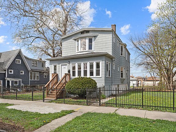 2nd image of 1212 W 96th St