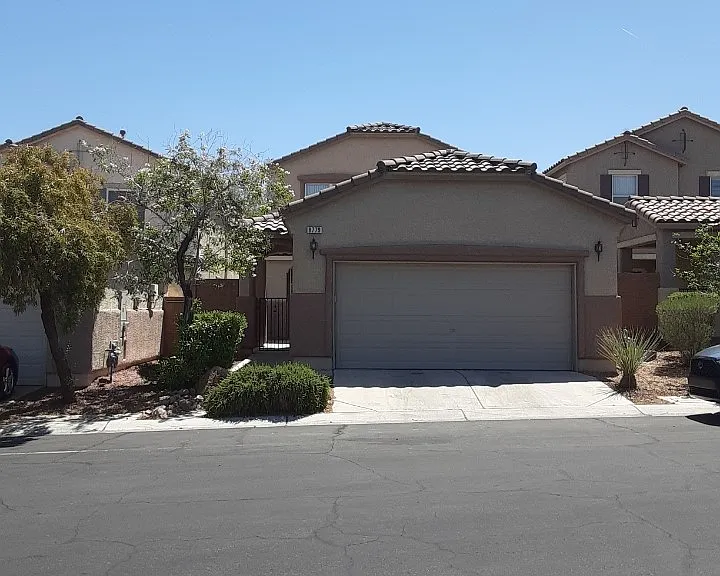8779 Salvestrin Point Ave — Photo 1