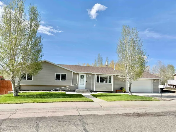 1410 Coulson Ave, Kemmerer, WY 83101
