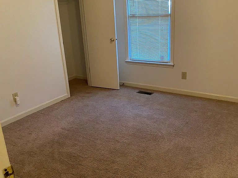 7909 Sumter Pl — Photo 8