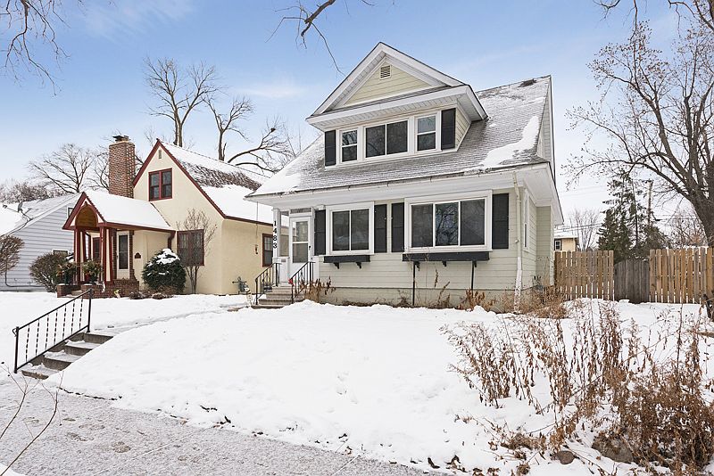 1st image of 1483 Breda Ave