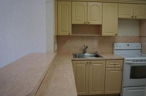 2nd image of 1275 NW 35th St #4