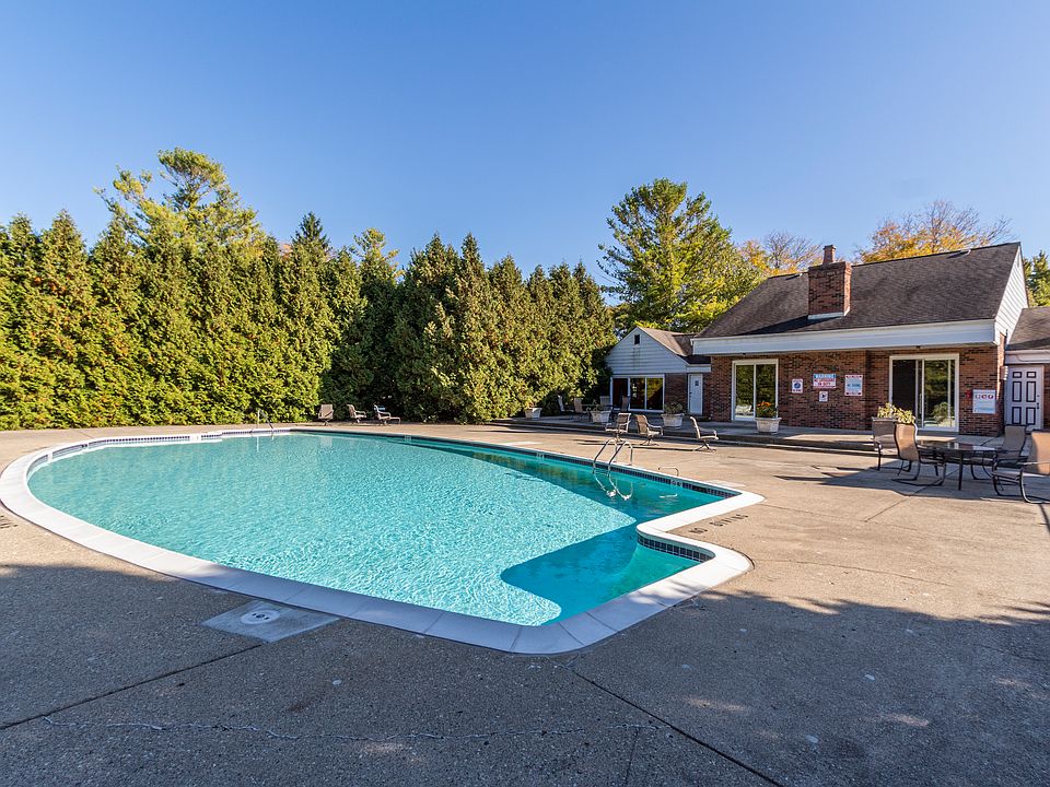 Apple Ridge Apartments Livonia, MI Apartment Rentals Livonia, MI