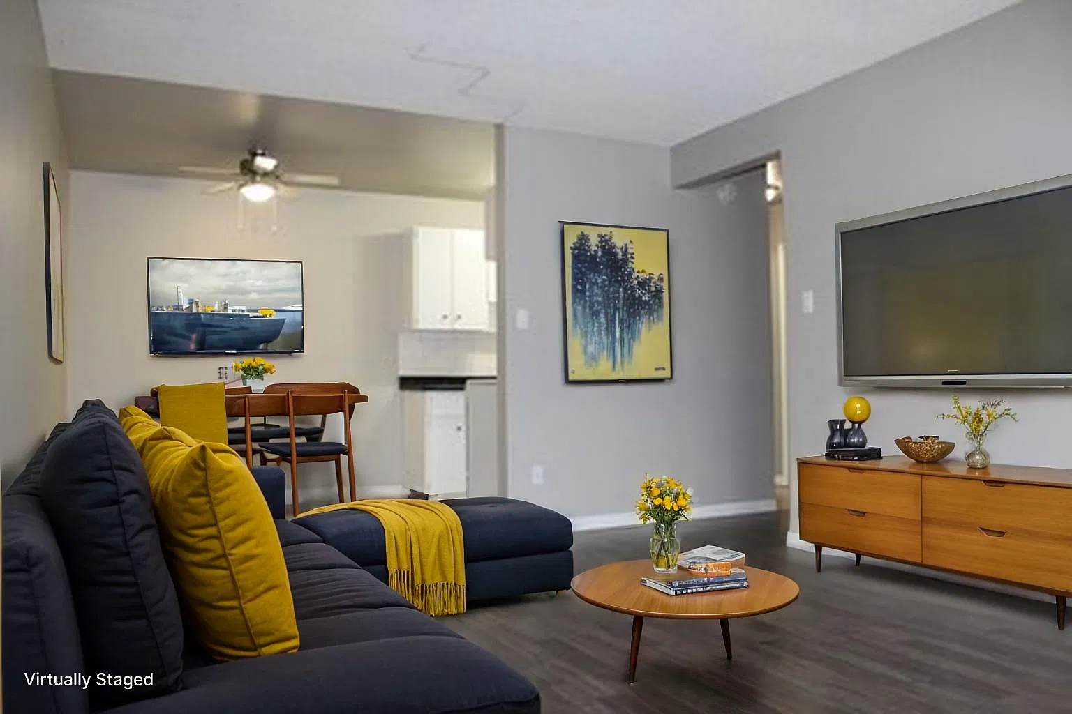Grand Apartments — Photo 3