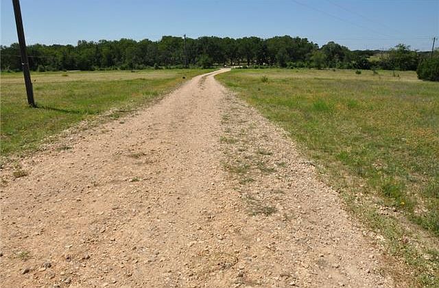 1st image of 1100 County Road 221