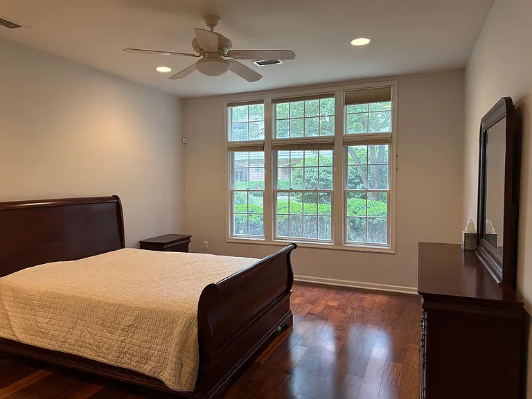 620 Turlington Ct — Photo 13