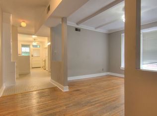 3842 De Tonty St APT 2E, Saint Louis, MO 63110