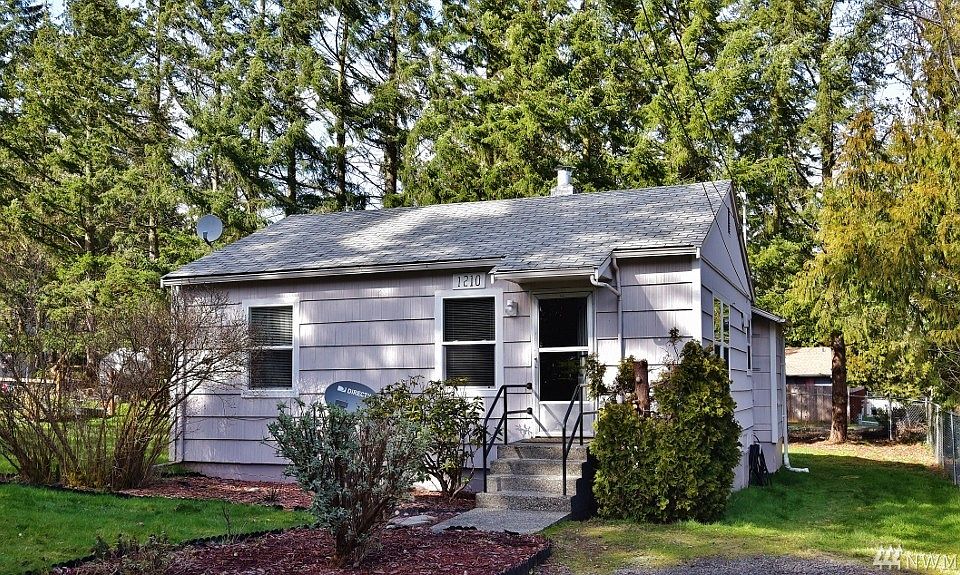 1st image of 1210 Brentwood Dr