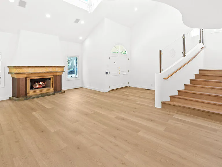 244 S Almont Dr — Photo 10