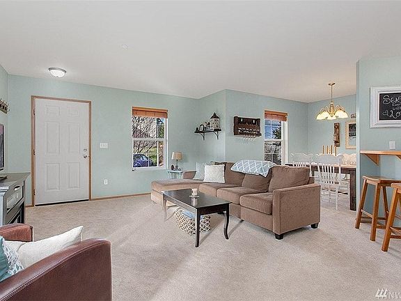 5th image of 9512 Hancock Ave SE