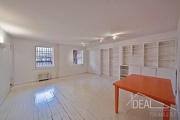 1st image of 25 Tompkins Pl APT 1