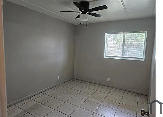 2 bed, 800 sqft, $1,599 — Photo 3