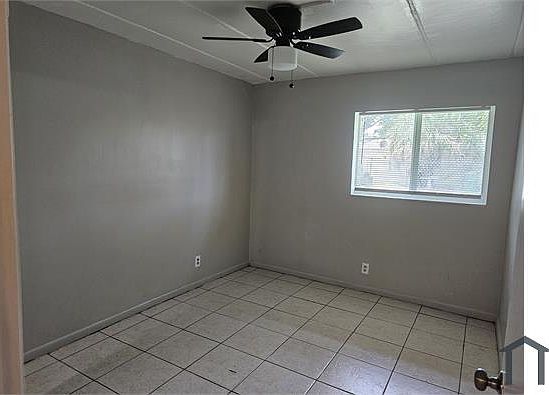 4th image of 1221 NW 1st St #15