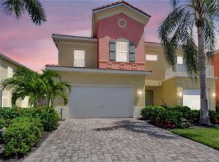 9820 Healthpark Cir APT 101, Fort Myers, FL 33908