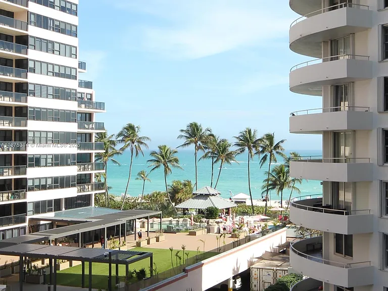 5161 Collins Ave #603 — Photo 30