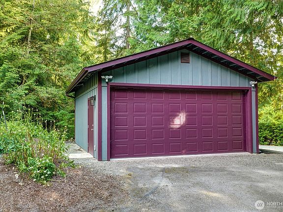 4th image of 19602 NE 185th Street