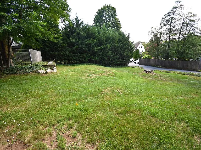 624 Chestnut Ter — Photo 20
