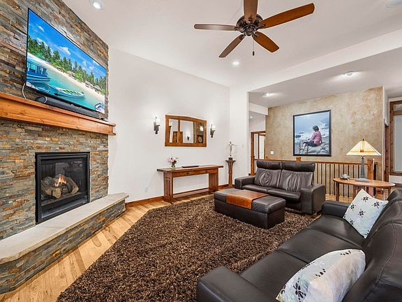 5th image of 261 N Cove Dr