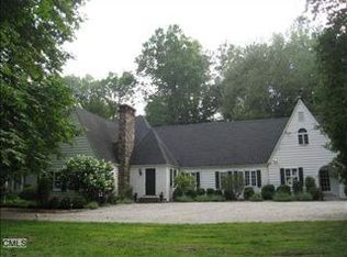 89 Comstock Hill Ave, Norwalk, CT 06850
